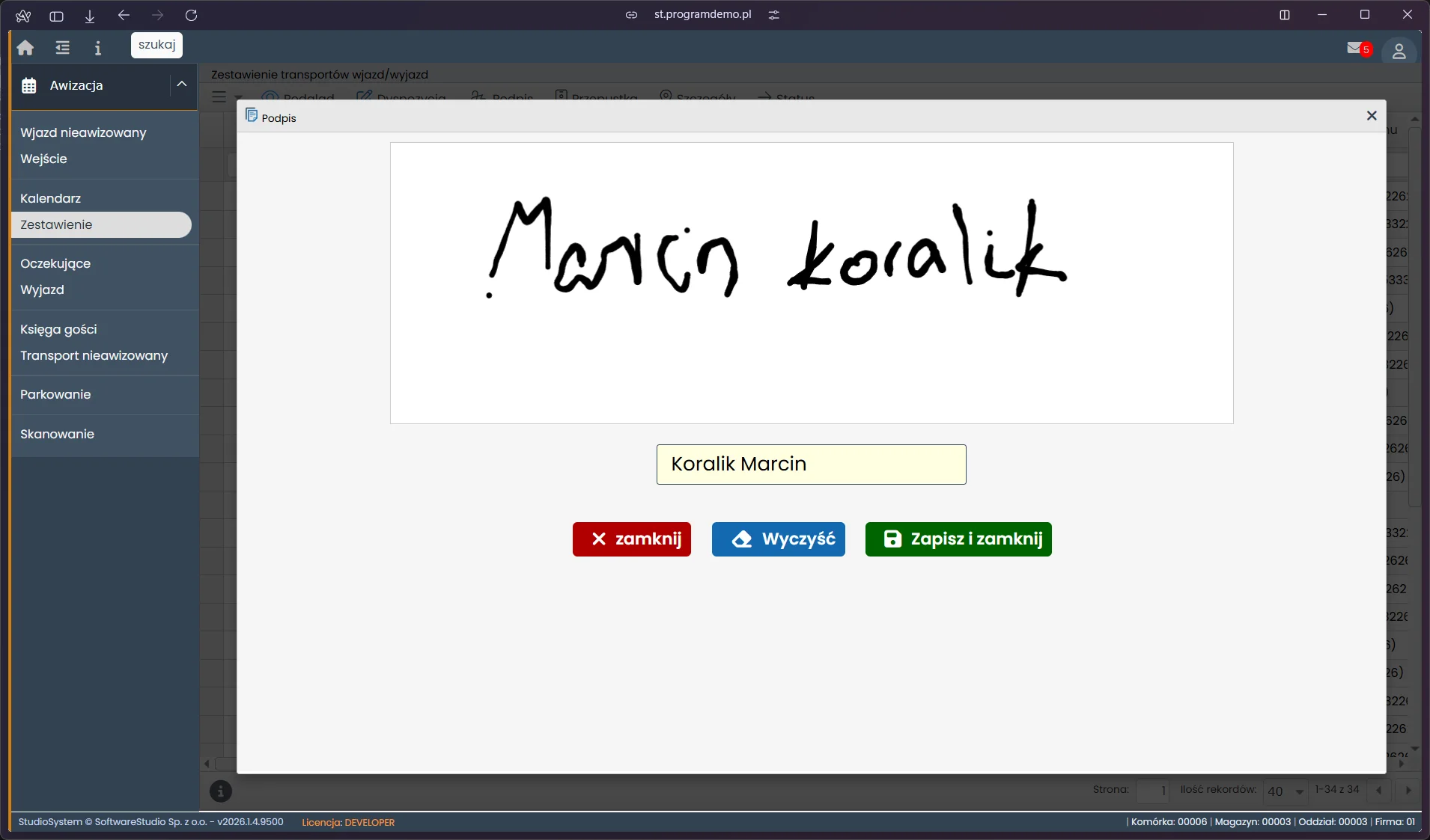 Modal elektronicznego podpisu kierowcy VSS.net z odręcznym podpisem Marcin Koralik na ekranie dotykowym