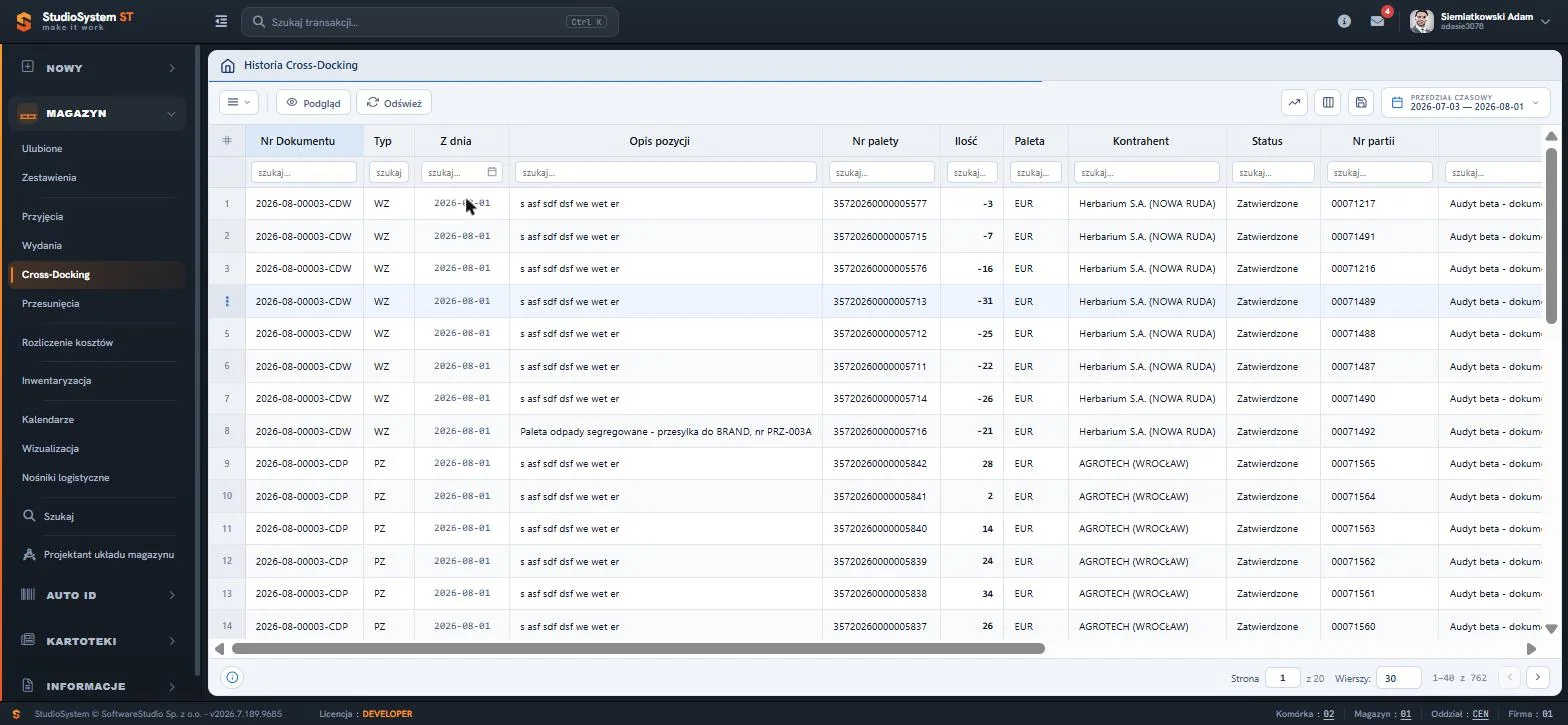 Studio WMS.net - historia Cross-Docking z kolumnami numeru dokumentu, typu operacji, daty, opisu pozycji, numeru palety, ilości i statusu